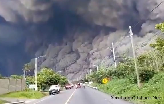 Erupción del Volcán en Guatemala